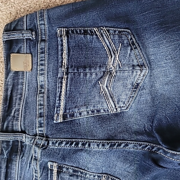 BKE Stella Bootcut Slim Fit Low Rise Jeans 30×37 1/2 - Picture 4 of 7